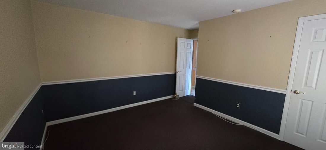 House in Old Bridge Township, New Jersey, United States 3 - 18279691