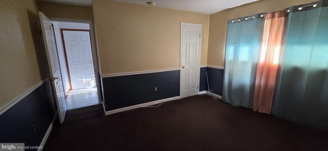 House in Old Bridge Township, New Jersey, United States 4 - 18279691