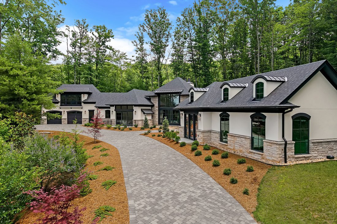 House in Asheville, North Carolina, United States 2 - 18279280