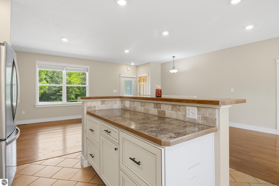 House in Kingsley, Michigan, United States 3 - 18279535