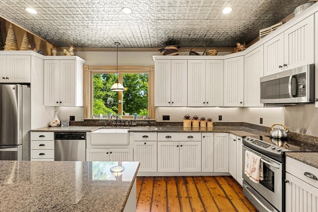 House in Nahant, Massachusetts, United States 5 - 18279455
