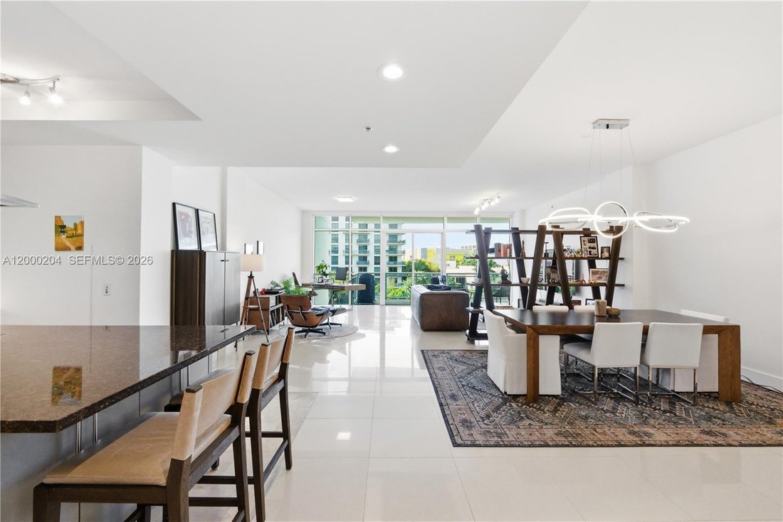 Condo in Miami, Florida, United States 3 - 18279456