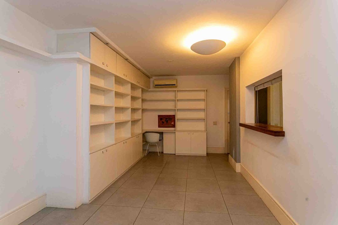 Apartment in Rio de Janeiro, State of Rio de Janeiro, Brazil 3 - 18279002