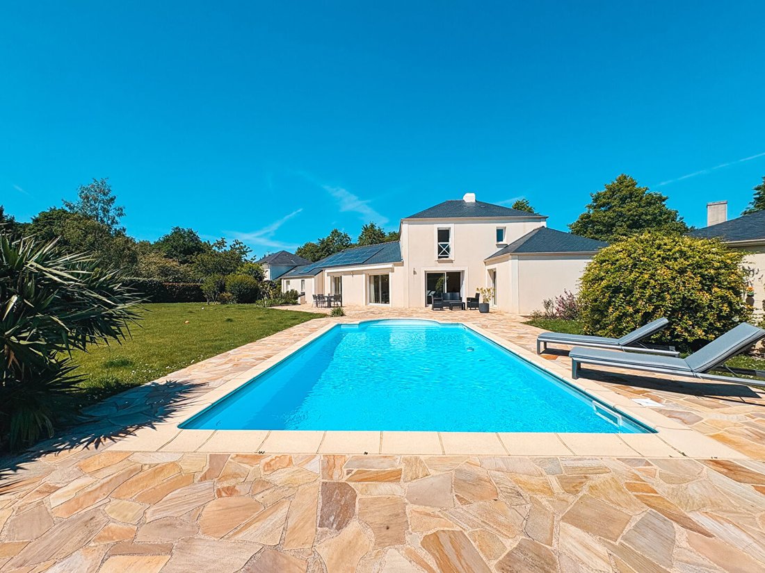 Villa in Hors Agglomeration, Vigneux-de-Bretagne, France 1 - 18279044