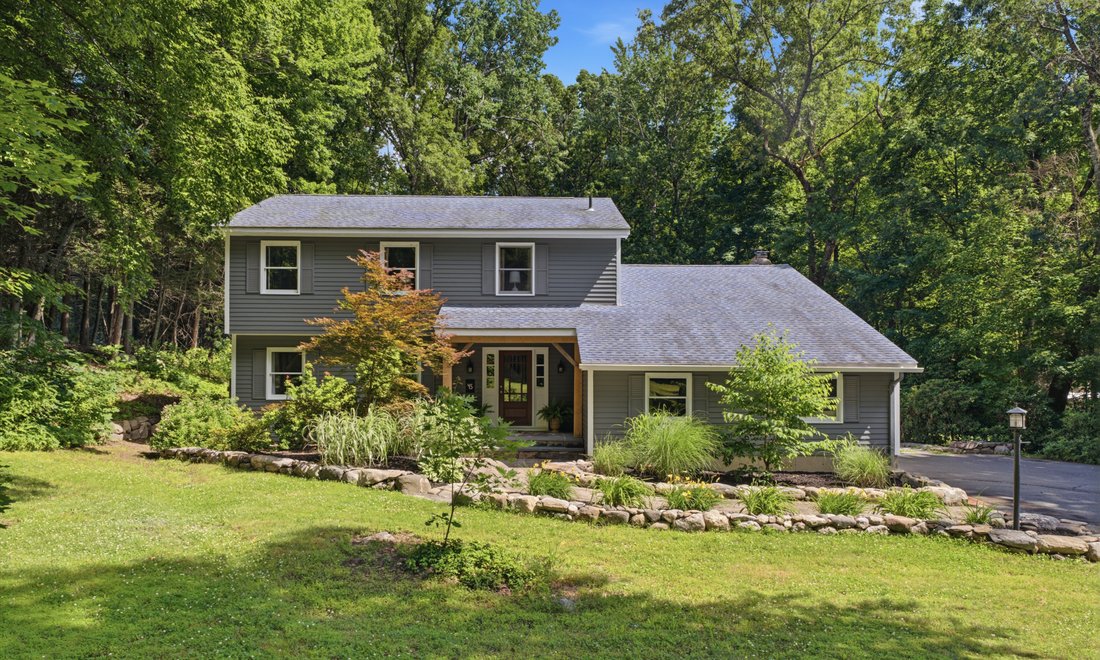 House in Burlington, Connecticut, United States 2 - 18279375