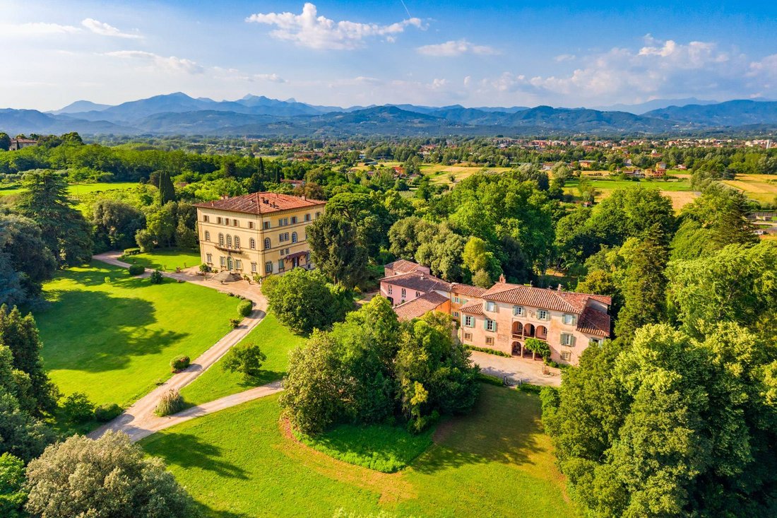 House in San Donato, Lucca, Italy 1 - 18279264