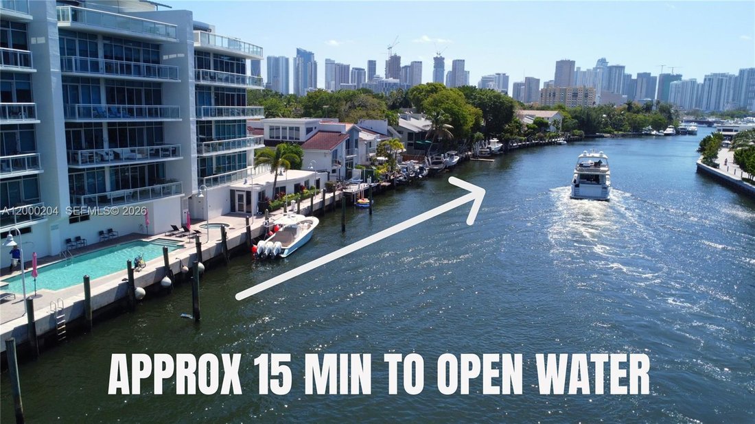 Condo in Miami, Florida, United States 2 - 18279456