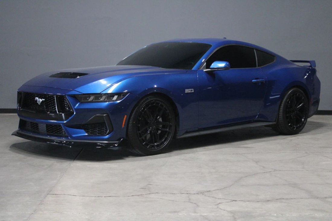 Coupe in Phoenix, AZ, United States 1 - 18279053