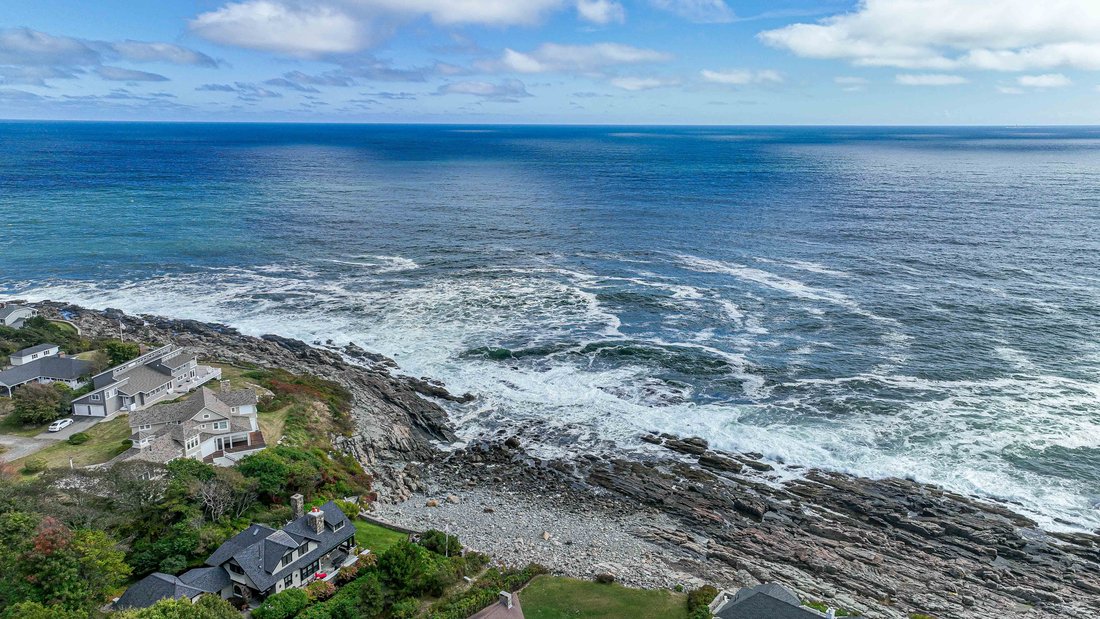 House in York, Maine, United States 4 - 18279360