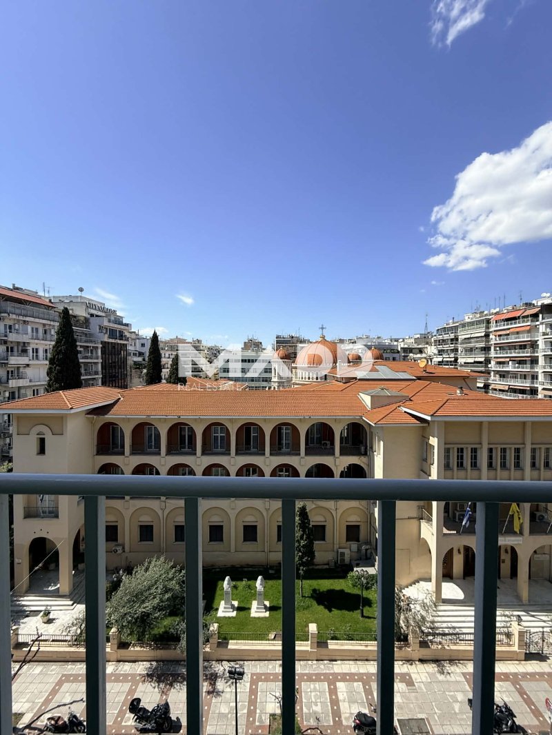 Apartment in 1st District of Thessaloniki, Thessaloniki, Greece 2 - 18279213