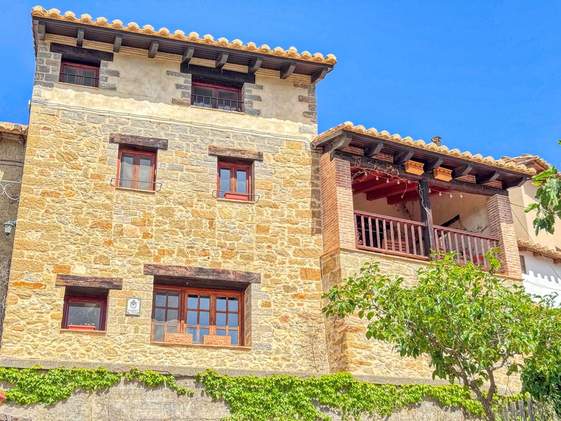 Country House in Rubielos de Mora, Aragon, Spain 1 - 18279317