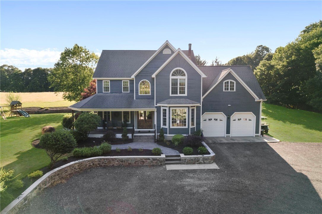 House in Cumberland, Rhode Island, United States 2 - 18279450