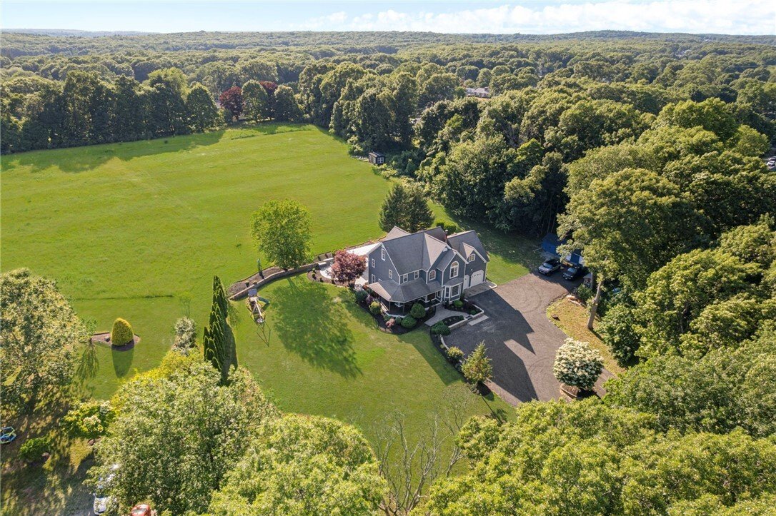 House in Cumberland, Rhode Island, United States 4 - 18279450