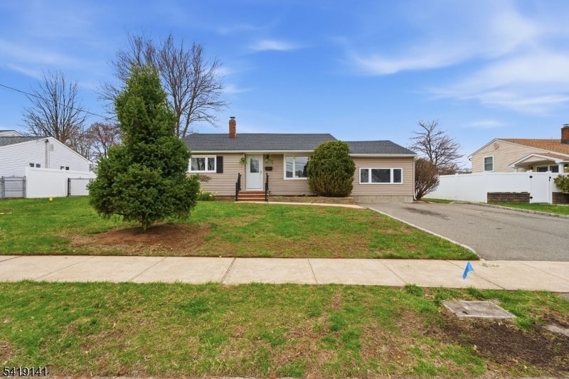 House in South Plainfield, New Jersey, United States 2 - 18279531