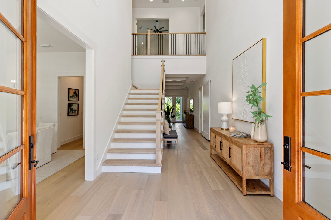 House in Tampa, Florida, United States 3 - 18279358