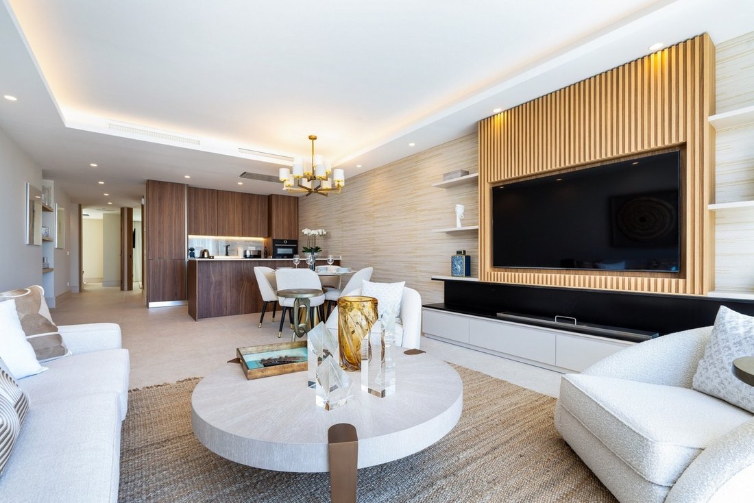 Apartment in Puerto Banus, Marbella, Spain 4 - 18279443