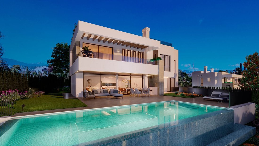 Estepona, Andalusia, Spain 2 - 18279226