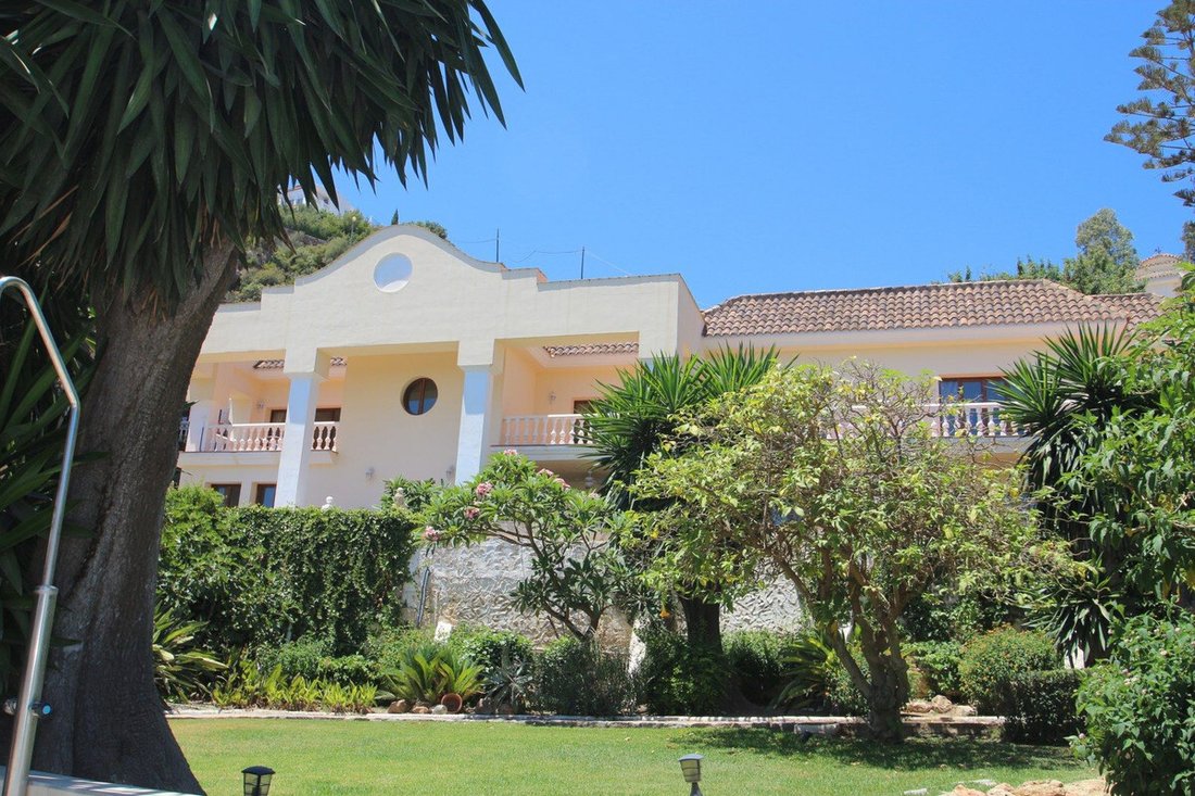 Villa in Benalmadena, Andalusia, Spain 1 - 18279656