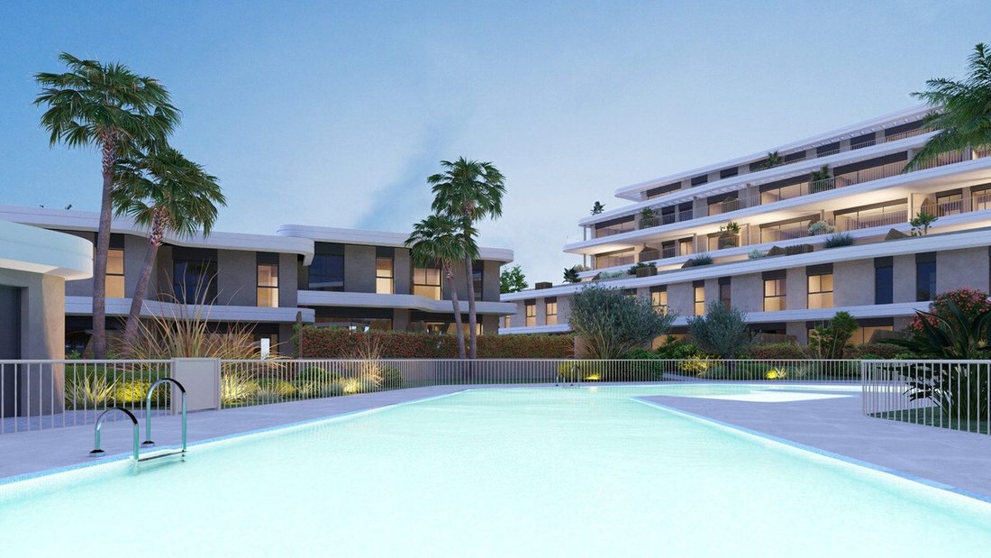 Apartment in Estepona, Andalusia, Spain 4 - 18280140