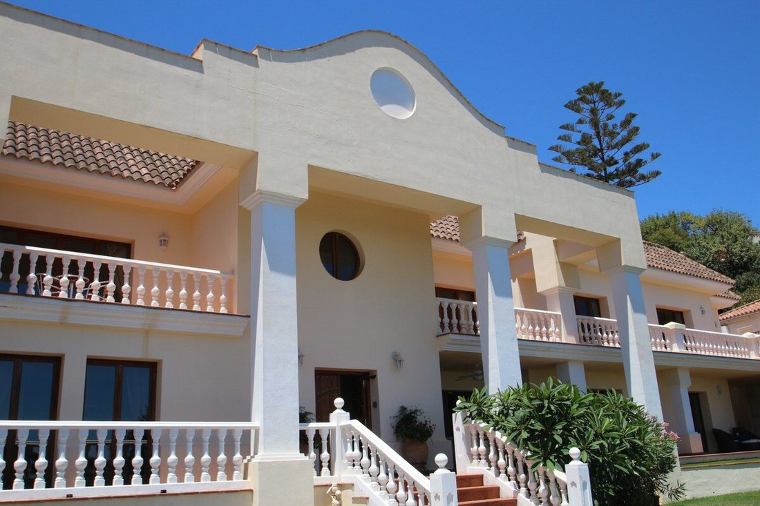 Villa in Benalmadena, Andalusia, Spain 2 - 18279656