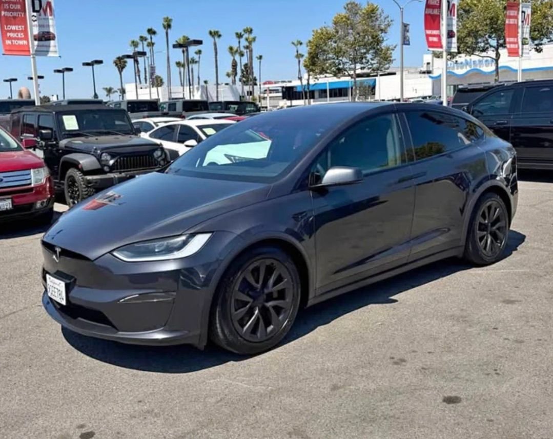 Suv in Costa Mesa, CA, United States 2 - 18279097