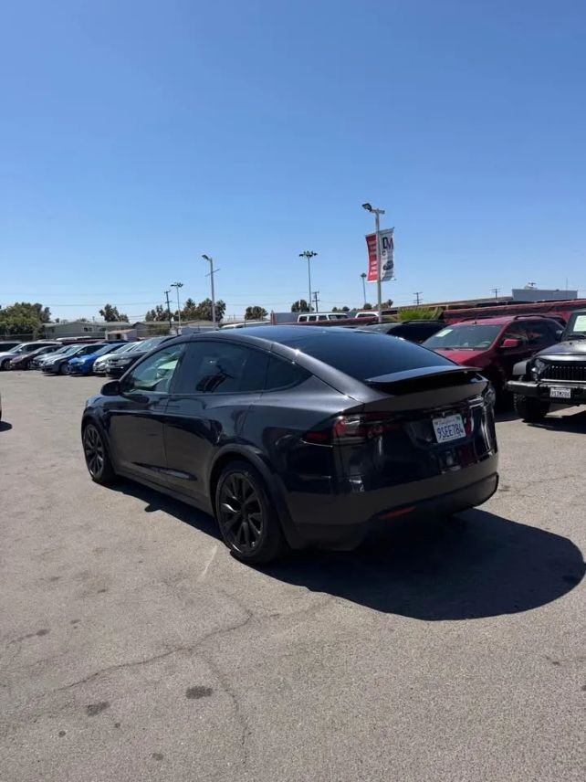 Suv in Costa Mesa, CA, United States 4 - 18279097