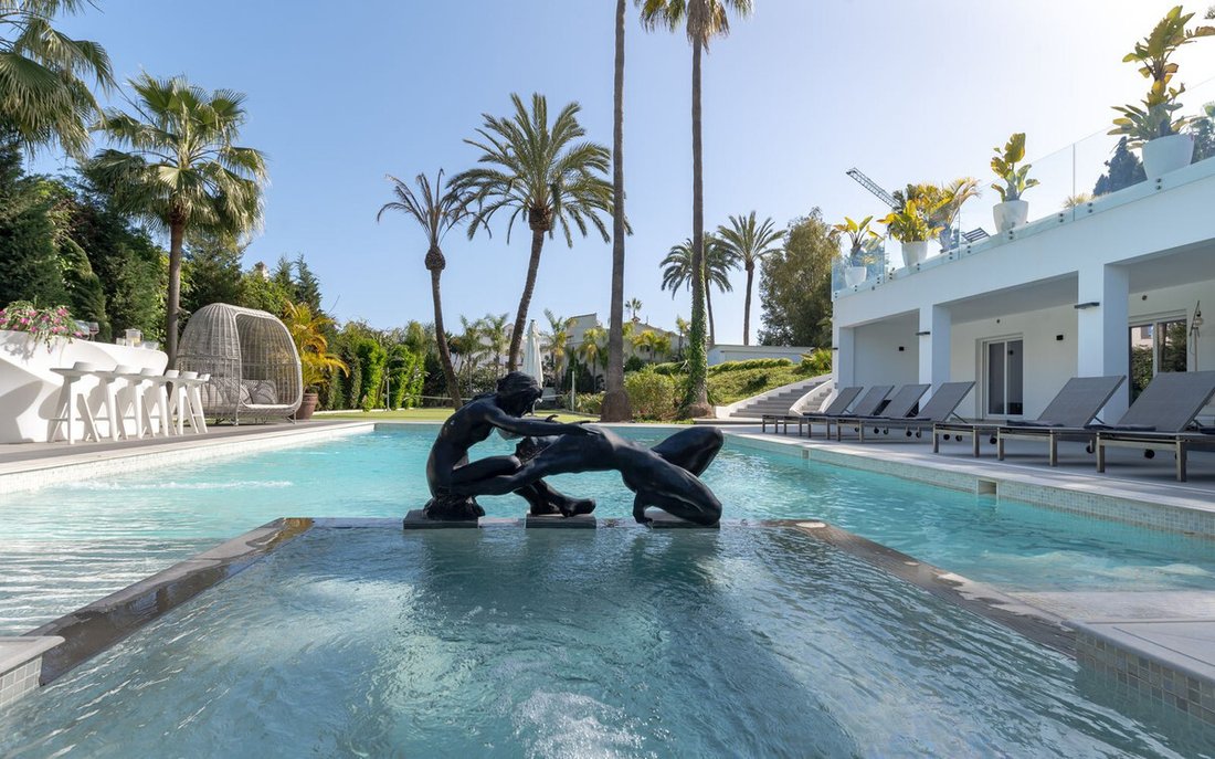 Villa in Estepona, Andalusia, Spain 2 - 18282365