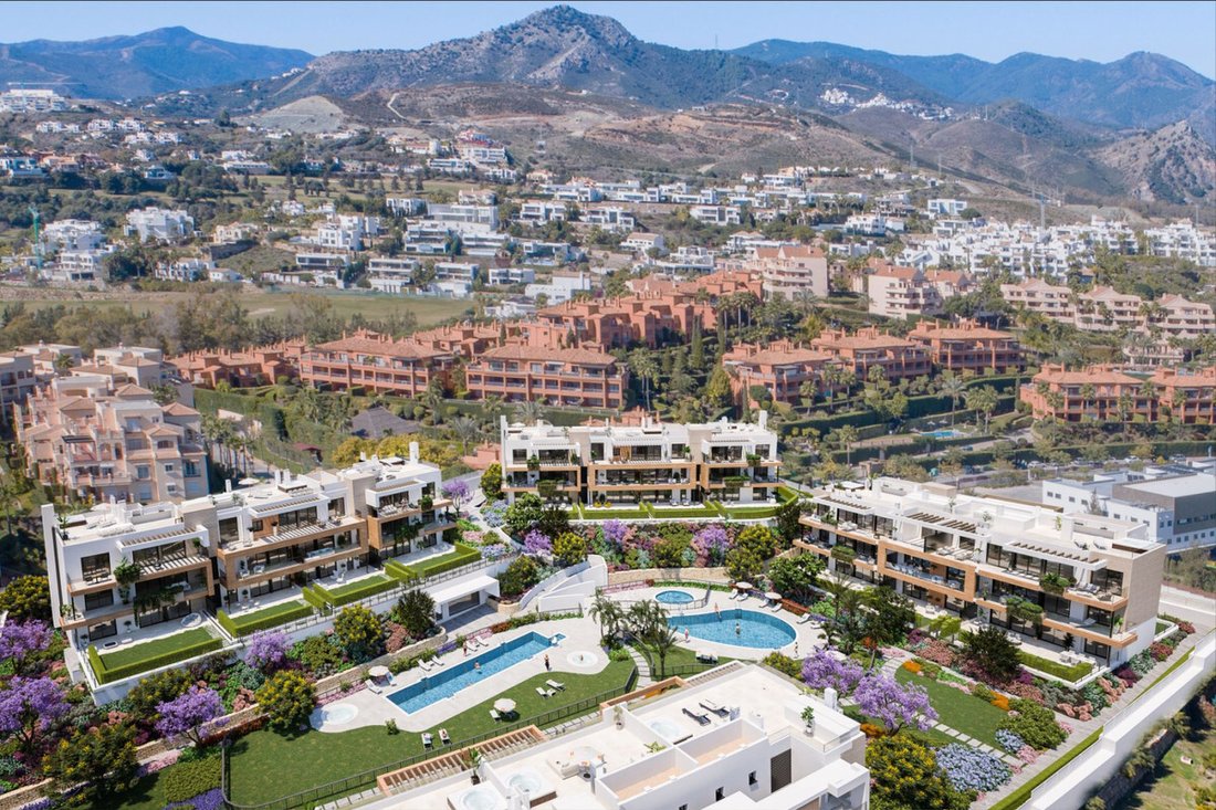 Estepona, Andalusia, Spain 2 - 18279300