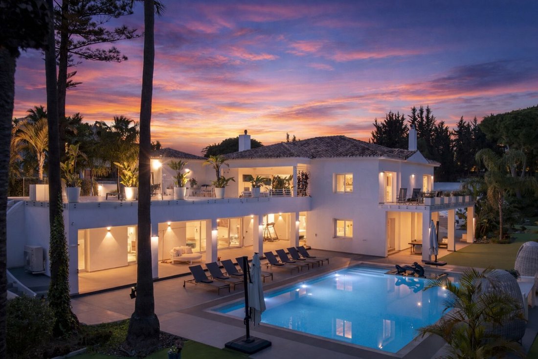 Villa in Estepona, Andalusia, Spain 1 - 18282365