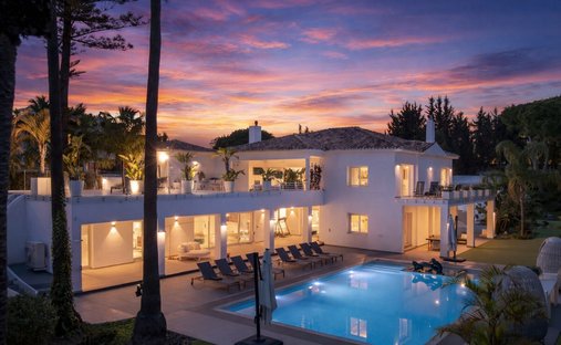 Villa a Estepona, Andalusia, Spagna 1