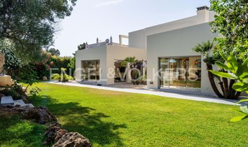Villa in Alvor, Algarve, Portugal 1
