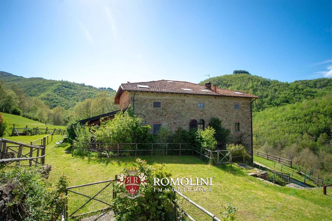 House in Pratovecchio, Tuscany, Italy 1 - 15664994