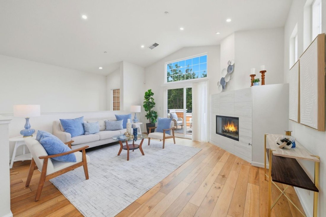 Townhouse in Redwood City, California, United States 3 - 18294686
