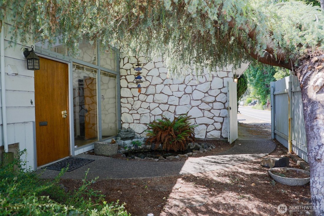 House in Belfair, Washington, United States 3 - 18293425