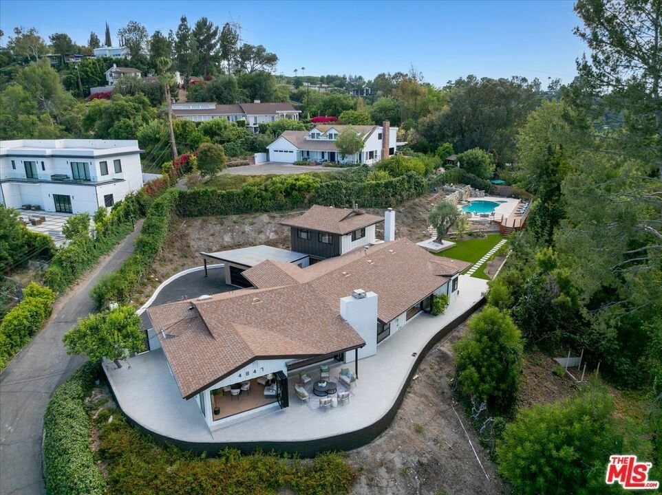 House in Los Angeles, California, United States 3 - 18284222