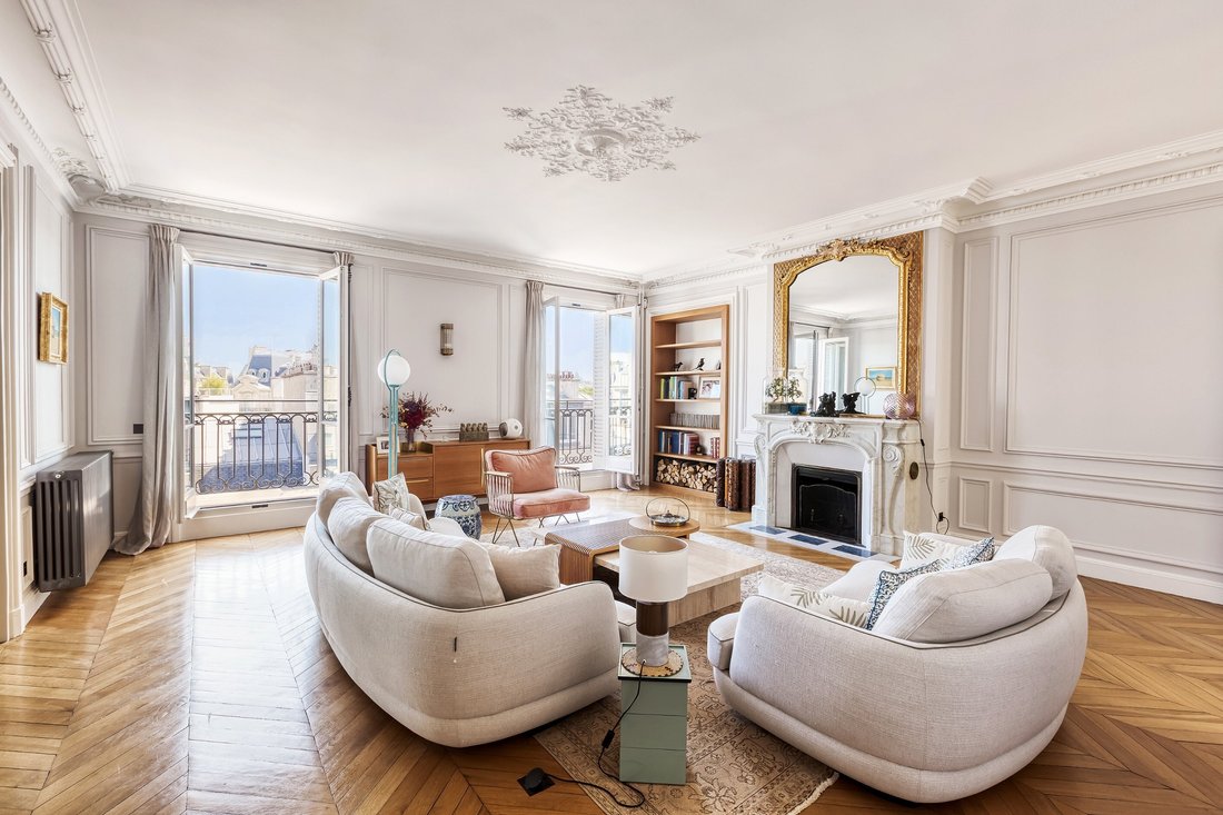 Apartment in Hoche-Friedland, Paris 8e Arrondissement, Paris 5 - 18288101