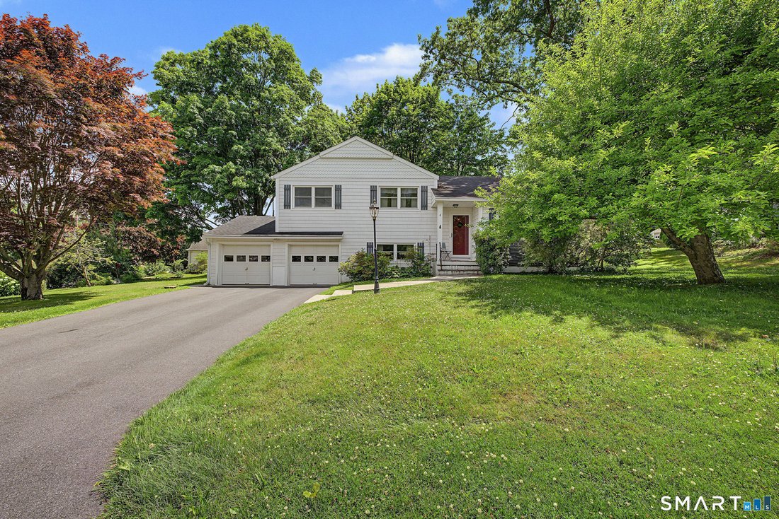 House in Danbury, Connecticut, United States 3 - 18292454
