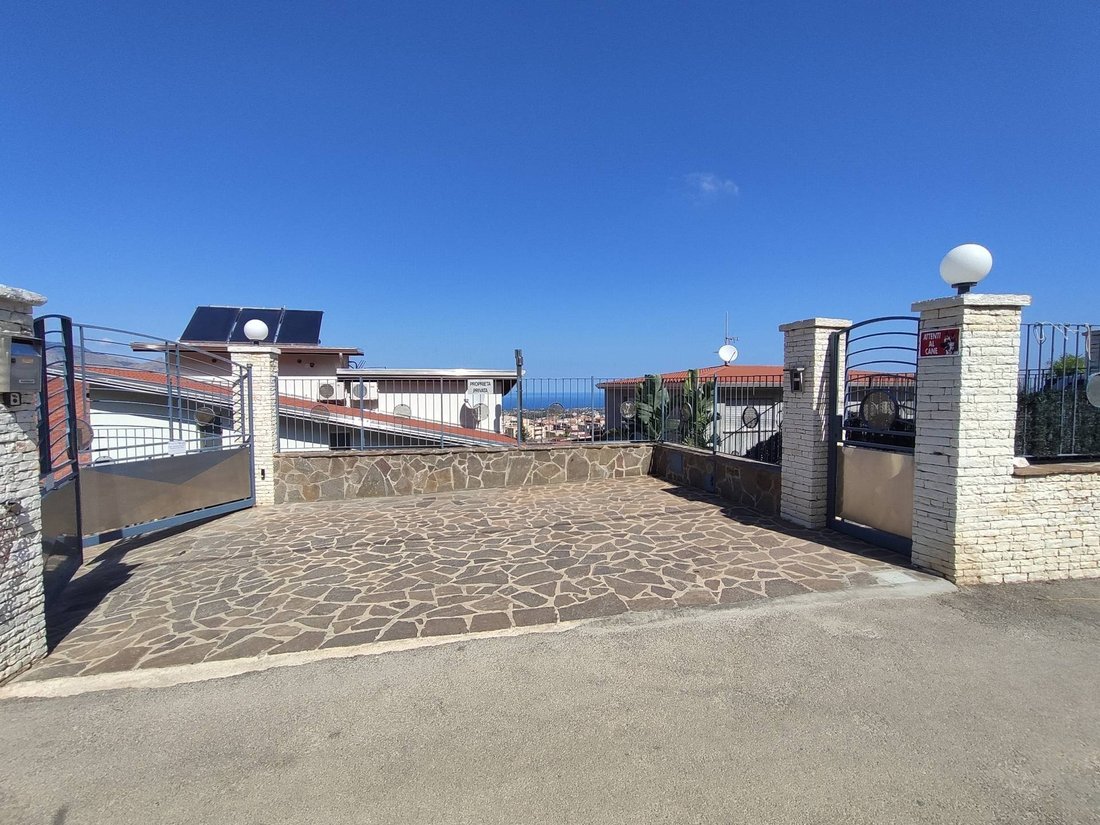 Villa in Center, Alcamo, Sicily 2 - 18286860