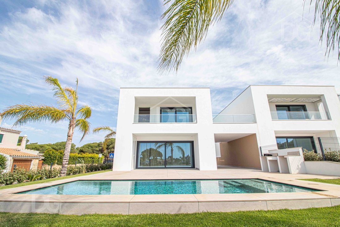 Villa in Quarteira, Algarve, Portugal 2 - 18282500
