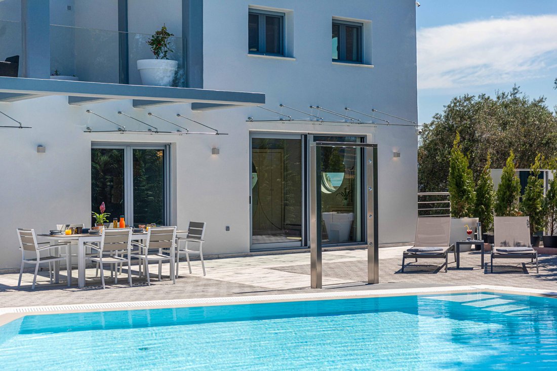 Villa in Northern Corfu, Peloponnese, Western Greece and the Ionian, Greece 4 - 18295634
