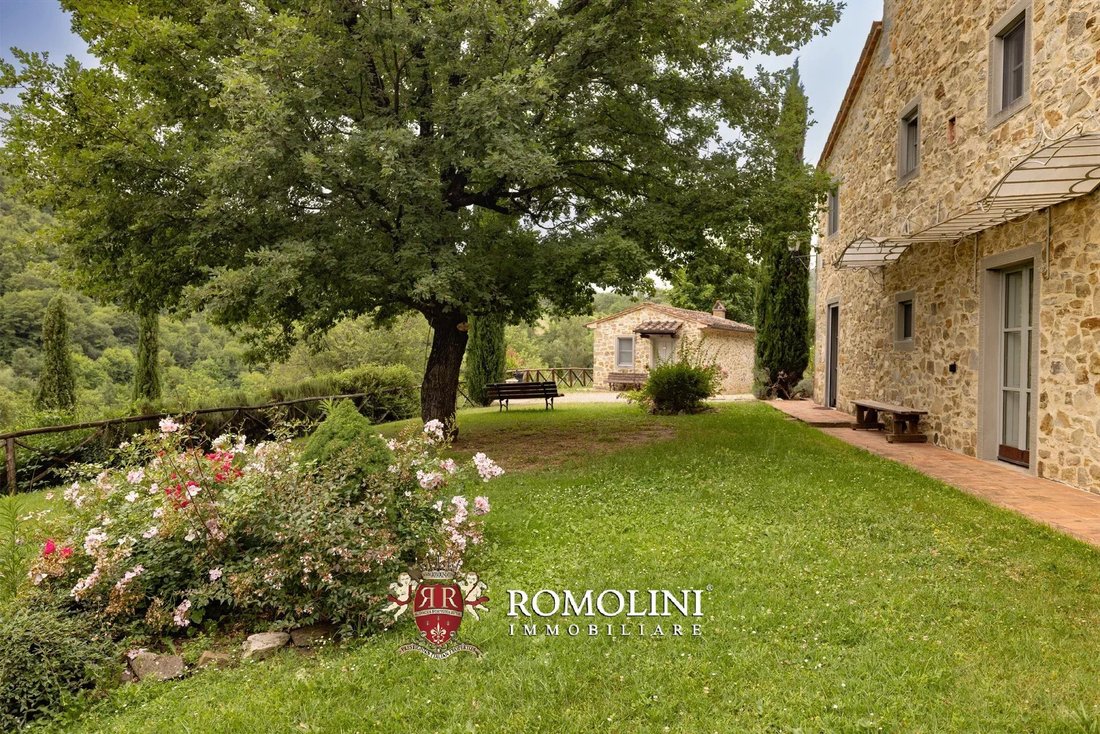 House in Castel Focognano, Tuscany, Italy 5 - 15665753