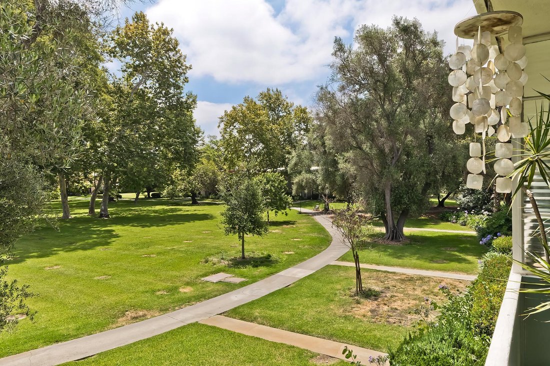 Condo in Los Angeles, California, United States 2 - 18288077