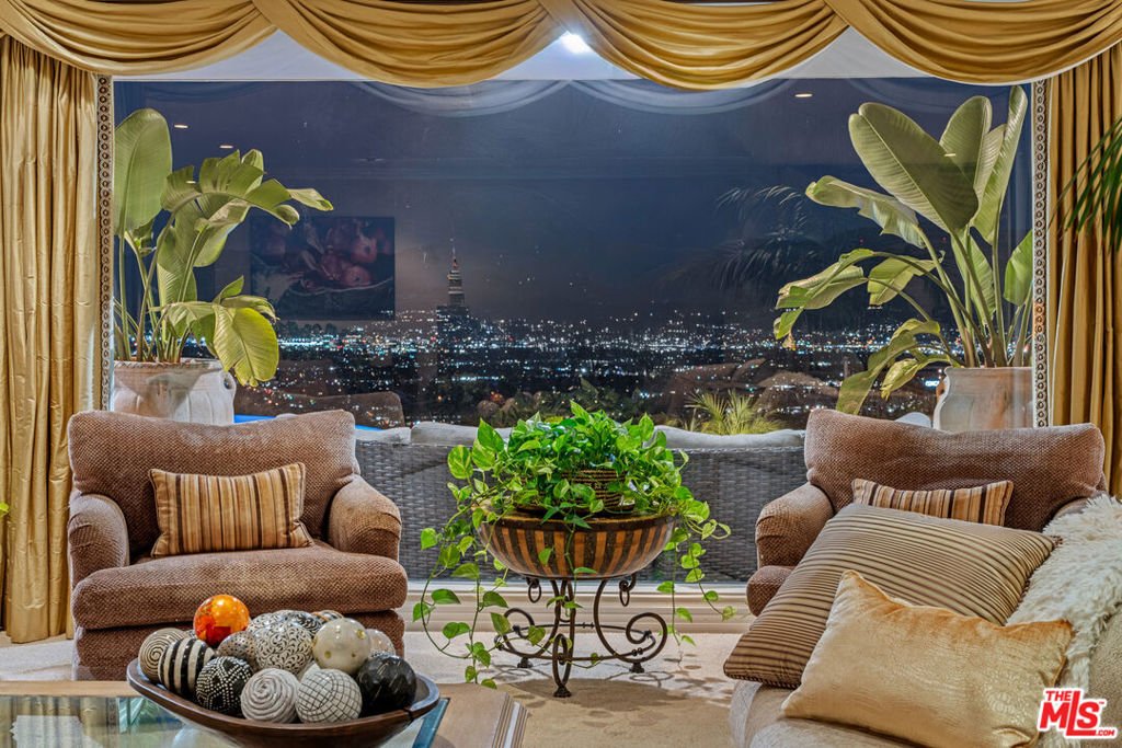 House in Los Angeles, California, United States 4 - 18284279