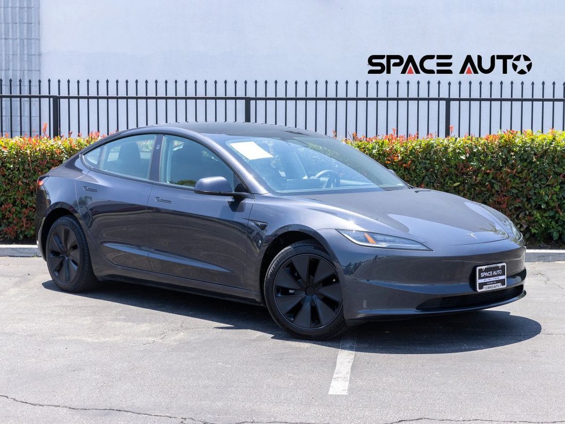 Sedan in Azusa, CA, United States 1 - 18269389