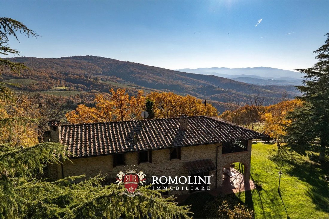 House in Giovi-Puglia-Catona, Arezzo, Tuscany 4 - 15665409