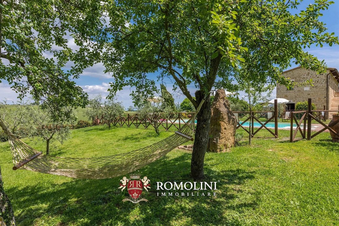 Estate in Pienza, Tuscany, Italy 5 - 15666591