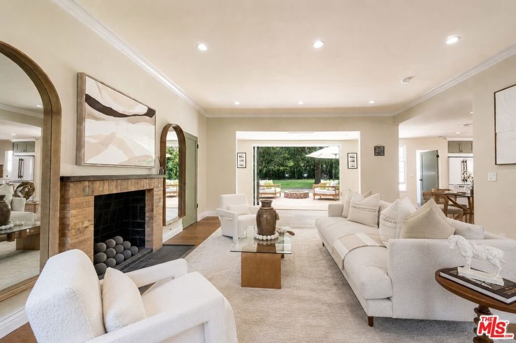 House in Los Angeles, California, United States 2 - 18280074