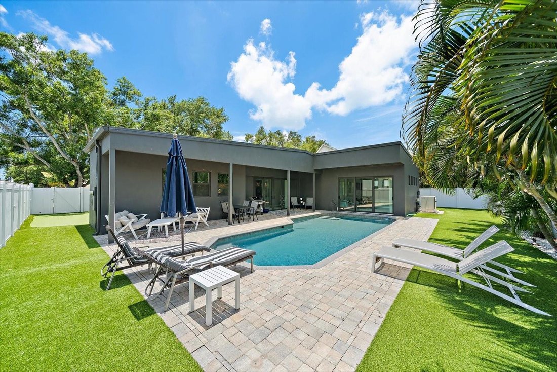 House in Sarasota, Florida, United States 3 - 18281016