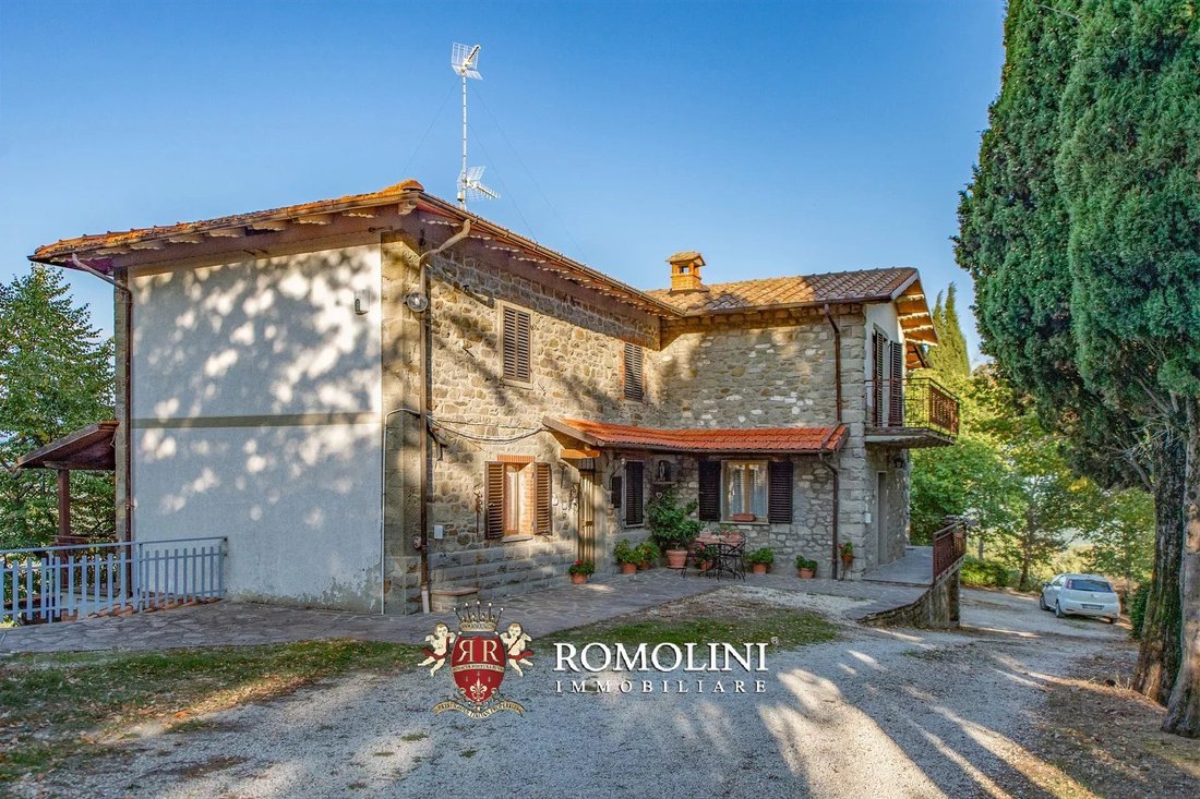 Villa in Caprese Michelangelo, Tuscany, Italy 3 - 15666426