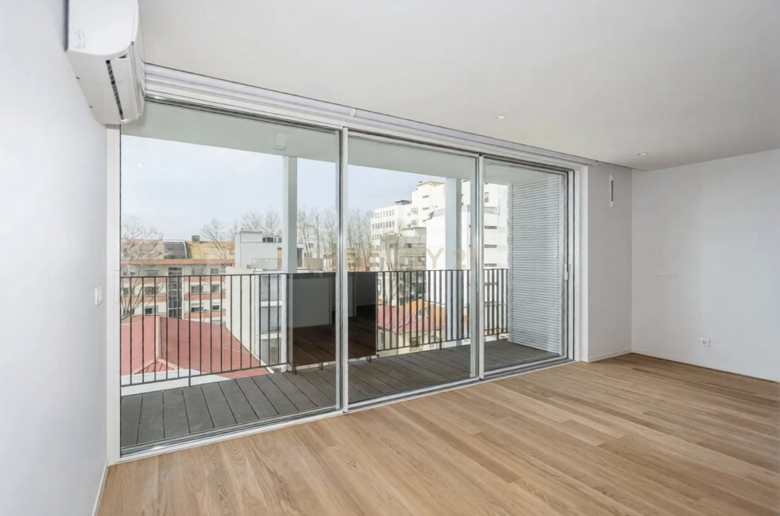 Apartment in Matosinhos e Leca da Palmeira, Porto District, Portugal 4 - 18293917